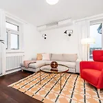 Amazing 3-bedroom And Terrace Overlooking Tv Tower