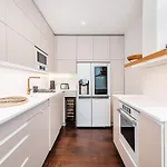 Amazing 3-bedroom And Terrace Overlooking Tv Tower * Πράγα