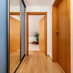 Amazing 3-bedroom And Terrace Overlooking Tv Tower Διαμέρισμα Πράγα
