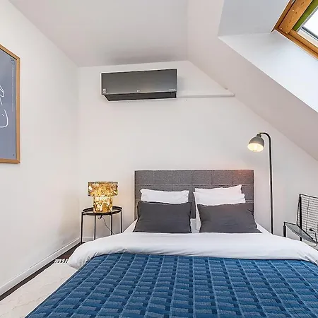 Amazing 3-bedroom And Terrace Overlooking Tv Tower Apartament