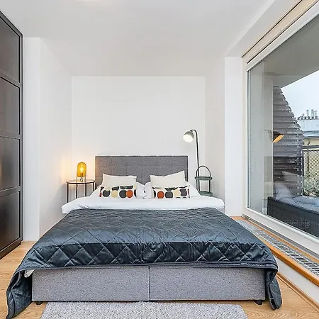 Amazing 3-bedroom And Terrace Overlooking Tv Tower