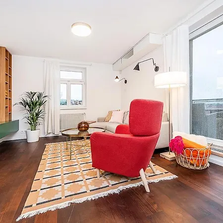 Amazing 3-bedroom And Terrace Overlooking Tv Tower Apartament *