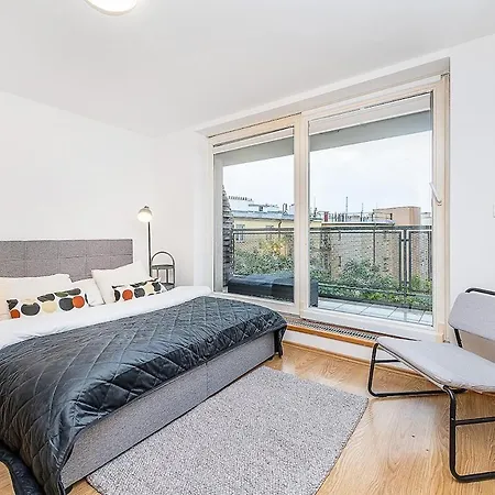 Apartmán Amazing 3-bedroom And Terrace Overlooking Tv Tower *