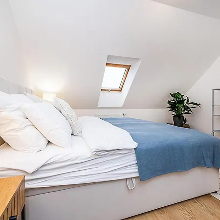 Amazing 3-bedroom And Terrace Overlooking Tv Tower