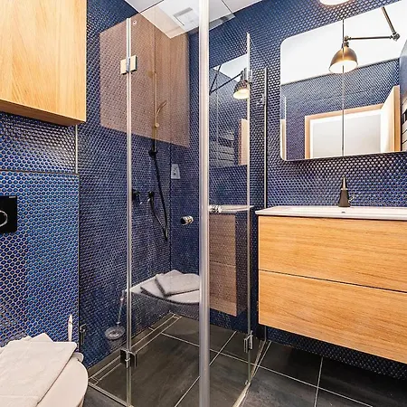 Appartement Amazing 3-bedroom And Terrace Overlooking Tv Tower *