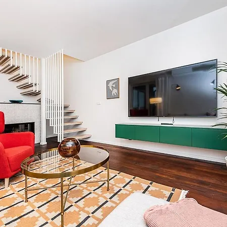 Amazing 3-bedroom And Terrace Overlooking Tv Tower Apartmán Praha