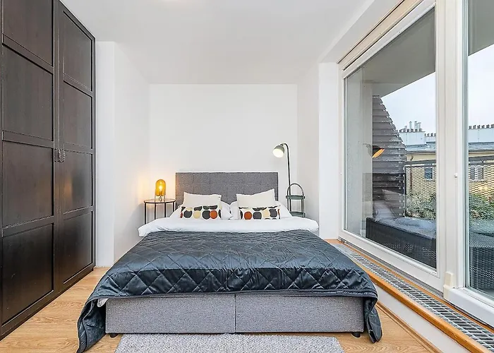 Amazing 3-bedroom And Terrace Overlooking Tv Tower