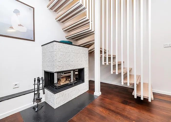 Apartment Amazing 3-bedroom And Terrace Overlooking Tv Tower