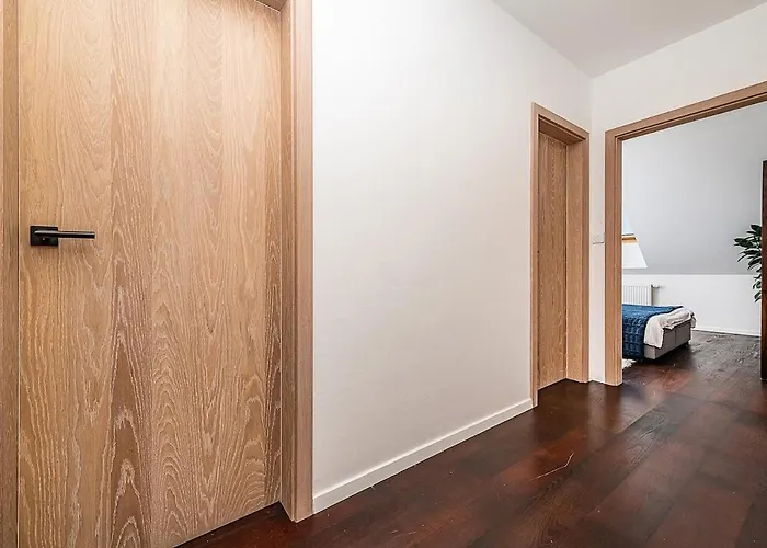 Amazing 3-bedroom And Terrace Overlooking Tv Tower