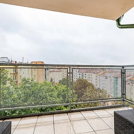 Amazing 3-bedroom And Terrace Overlooking Tv Tower