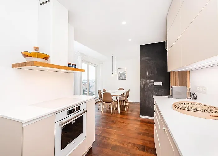 Amazing 3-bedroom&terrace Overlooking Tv Tower Appartement Praag