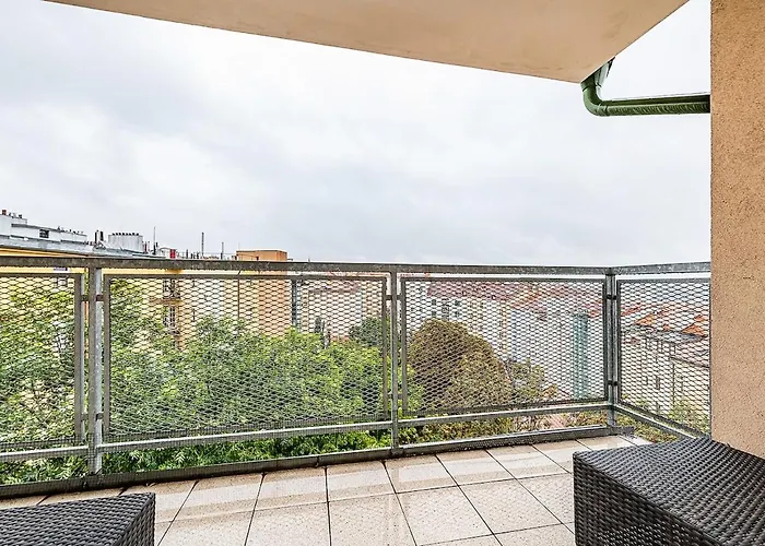 Amazing 3-bedroom&terrace Overlooking Tv Tower